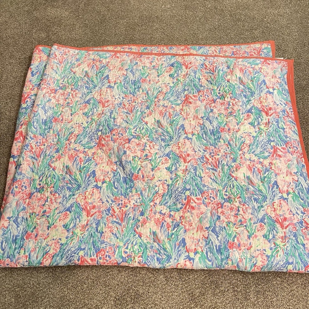 POTTERY BARN Lilly Pulitzer FAN SEA PANTS Full/ Queen Quilt Comforter 108x92 - Picture 14 of 16